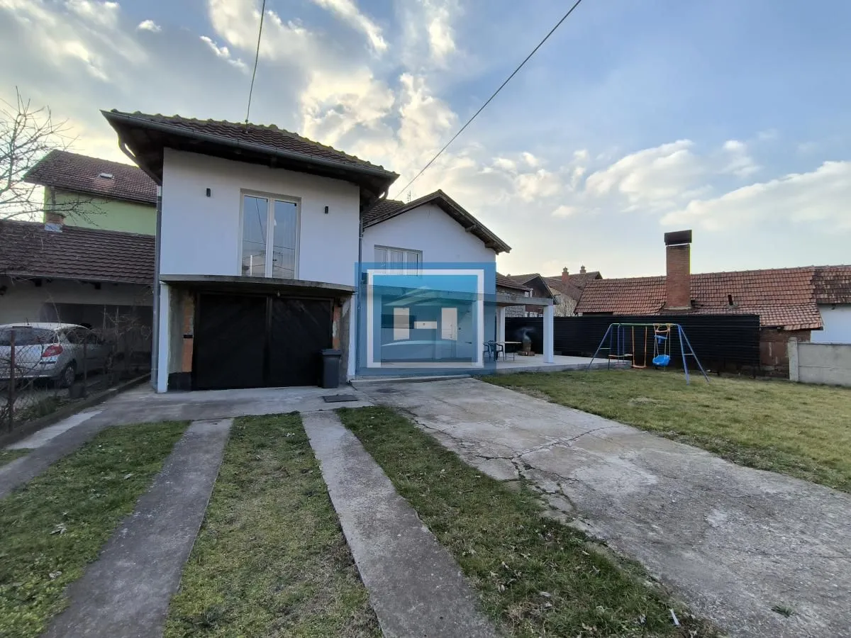 Sale, house, 200m², Ćuprija, Srbija
