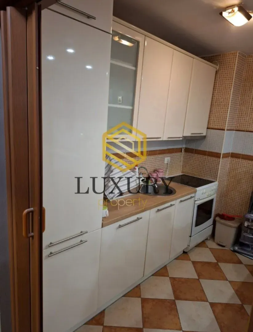 Prodaja, jednosoban stan, 40m², 1 maj, Podgorica