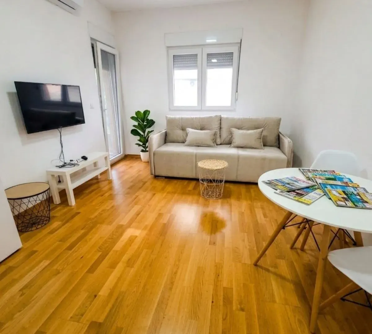 Sale, studio apartment, 32m², Golubovina, Budva