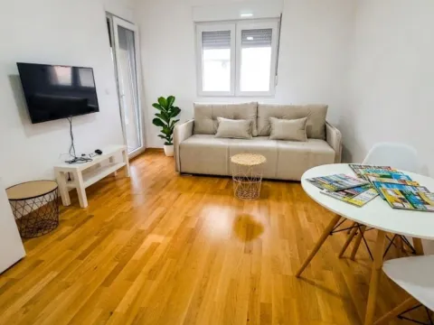 Sale, studio apartment, 32m², Golubovina, Budva - image 1