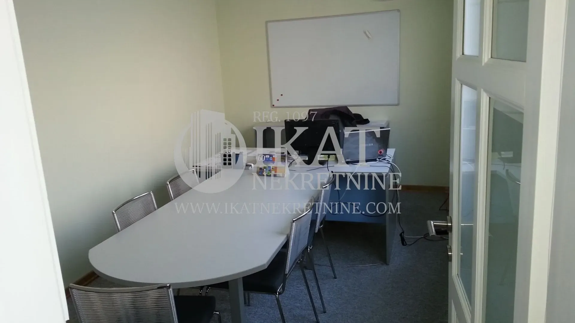 Sale, office space, 370m², Lekino Brdo, Voždovac Sve Podlokacije
