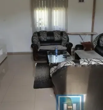 Prodaja, kuća, 440m², Kolonija, Jagodina - image 17