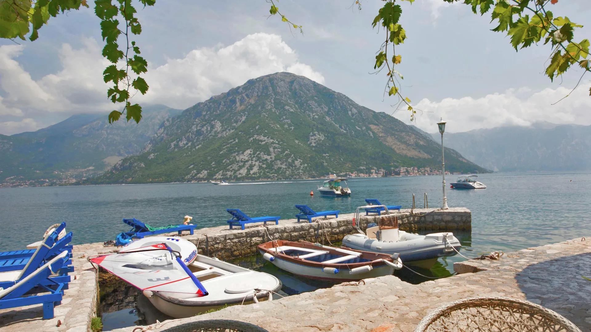 Sale, house, 235m², Kostanjica, Kotor