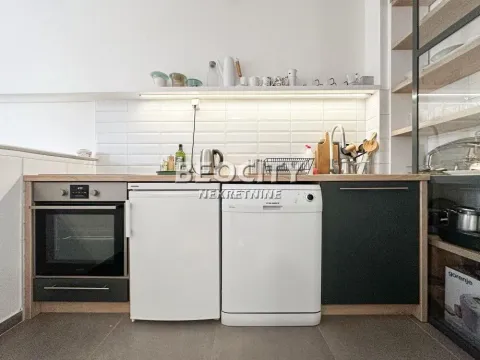 Rent, two bedroom apartment, 50m², Gundulićev Venac, Beograd - image 5