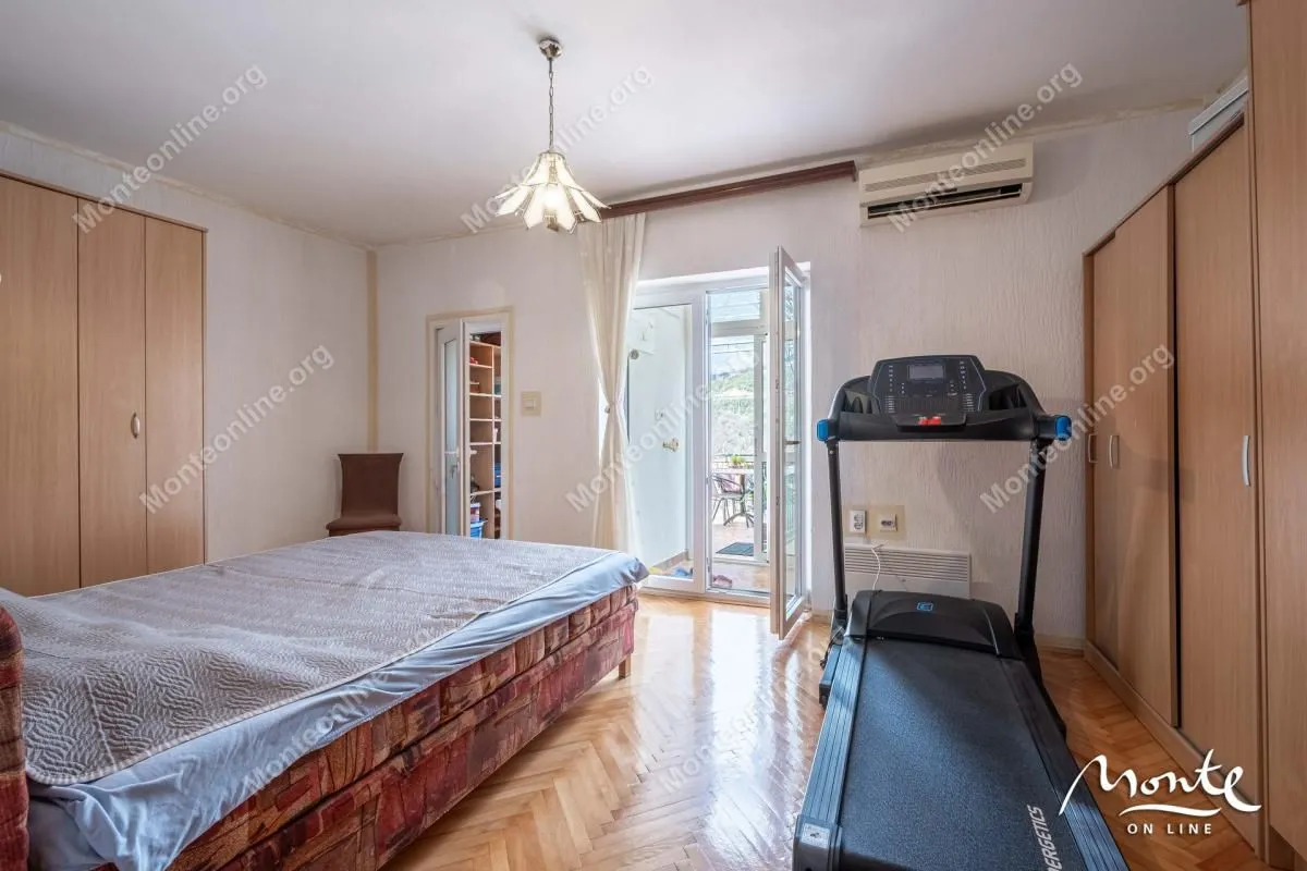 Prodaja, dvosoban stan, 71m², Topla, Herceg Novi