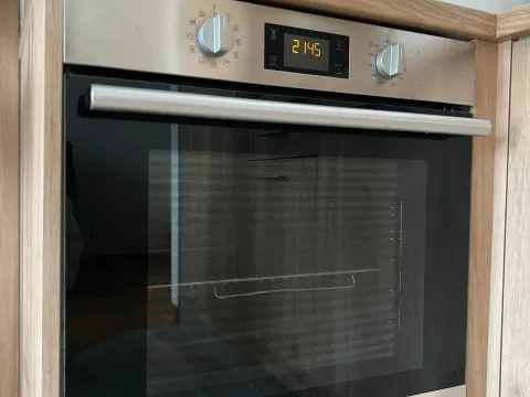 Izdavanje, stan, 30m², City Kej, Podgorica - image 10