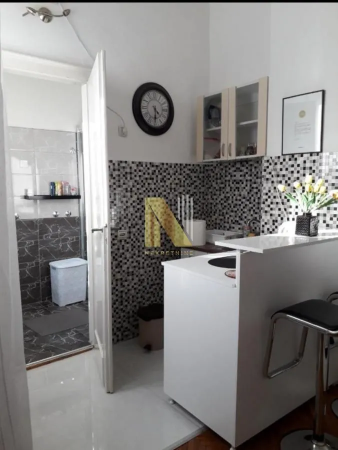 Prodaja, garsonjera, 30m², Centar, Novi Sad