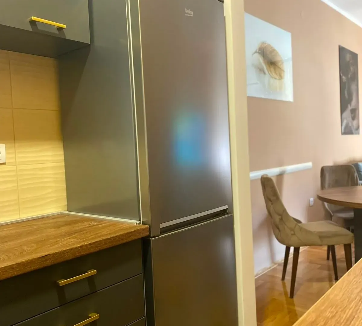 Izdavanje, jednosoban stan, 50m², Kava, Tivat