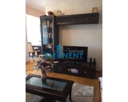 Living room with furniture and TV cabinet. - image 3