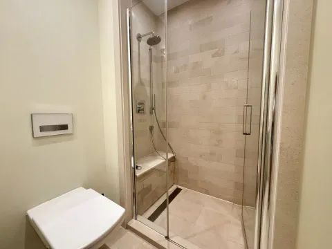 Prodaja, trosoban stan, 115m², Porto Montenegro, Tivat - image 11