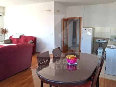 Izdavanje, dvosoban stan, 70m², Zabjelo, Podgorica - image 4