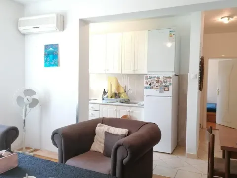 Rent, one bedroom apartment, 36m², Grbavica, Novi Sad Sve Podlokacije - image 2