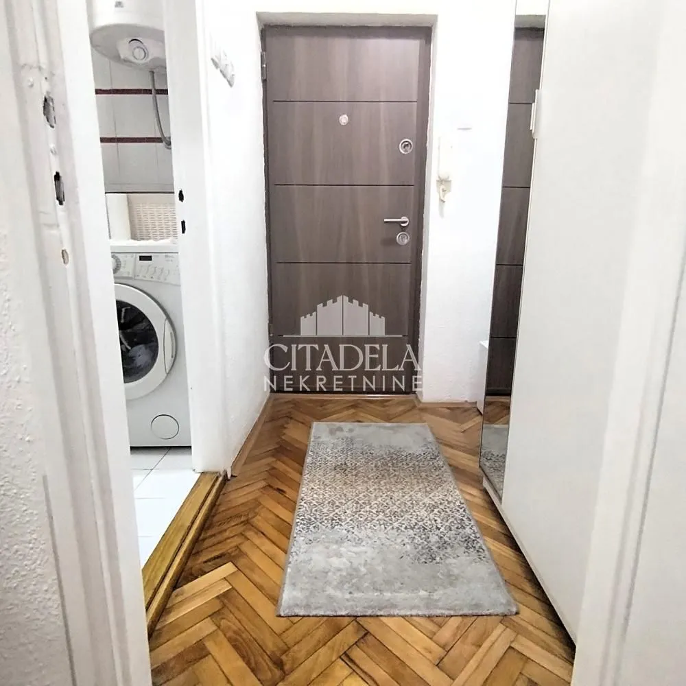 Rent, two bedroom apartment, 50m², Čukarica, Beograd