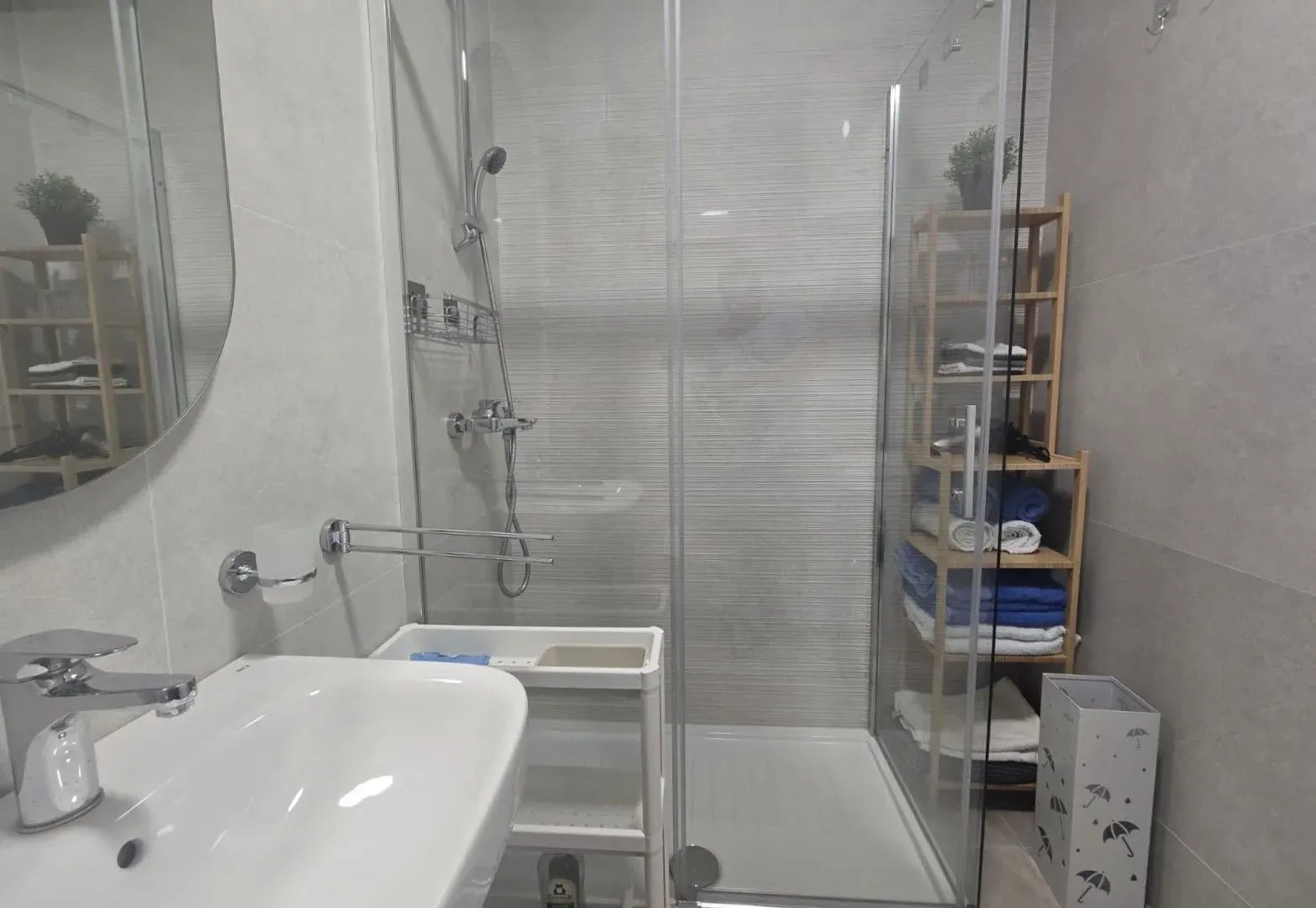 Rent, one bedroom apartment, 39m², Pobrežje, Podgorica