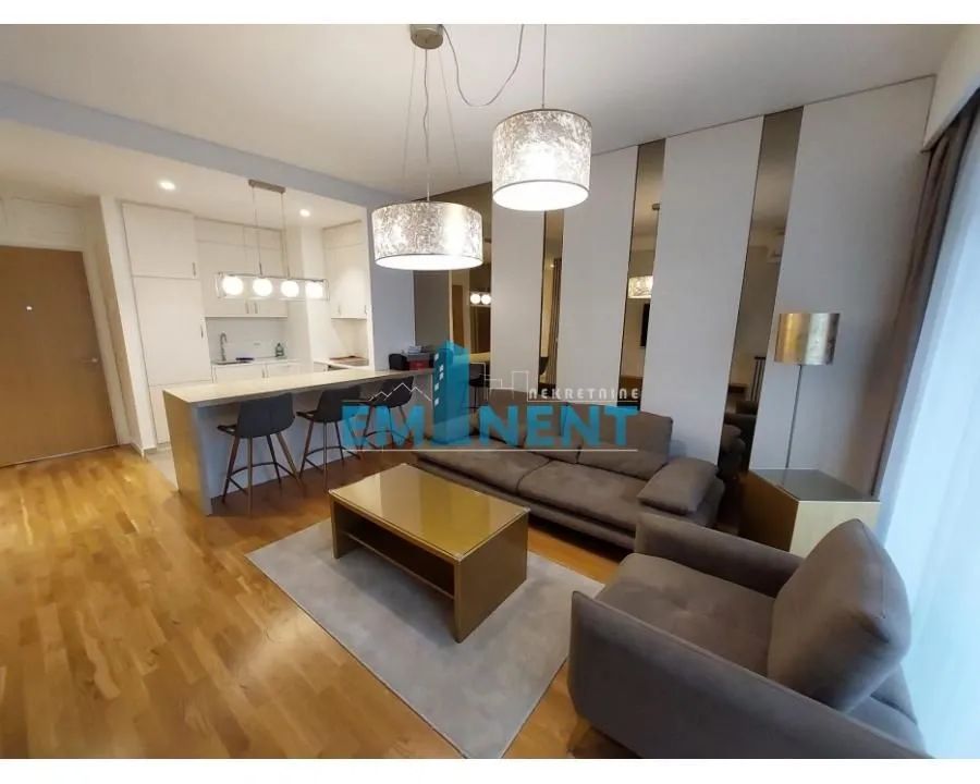 Izdavanje, dvosoban stan, 56m², Savski Venac, Beograd