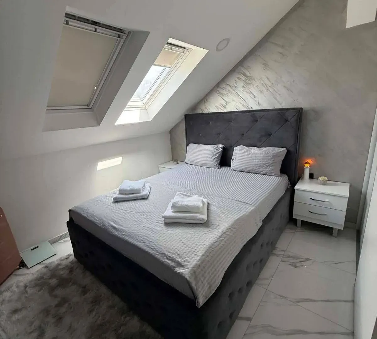 Rent, two bedroom apartment, 74m², Popovići, Bar