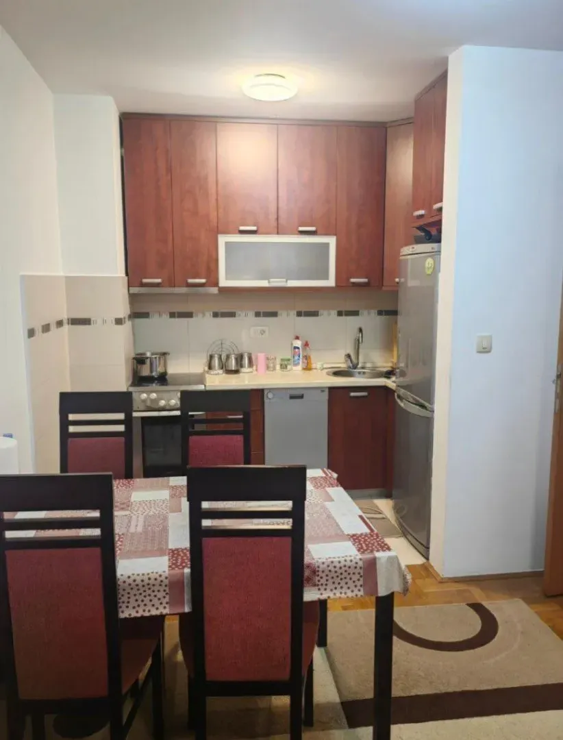 Rent, one bedroom apartment, 41m², Stari Aerodrom, Podgorica