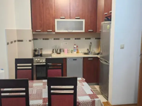 Izdavanje, jednosoban stan, 41m², Stari Aerodrom, Podgorica - image 5