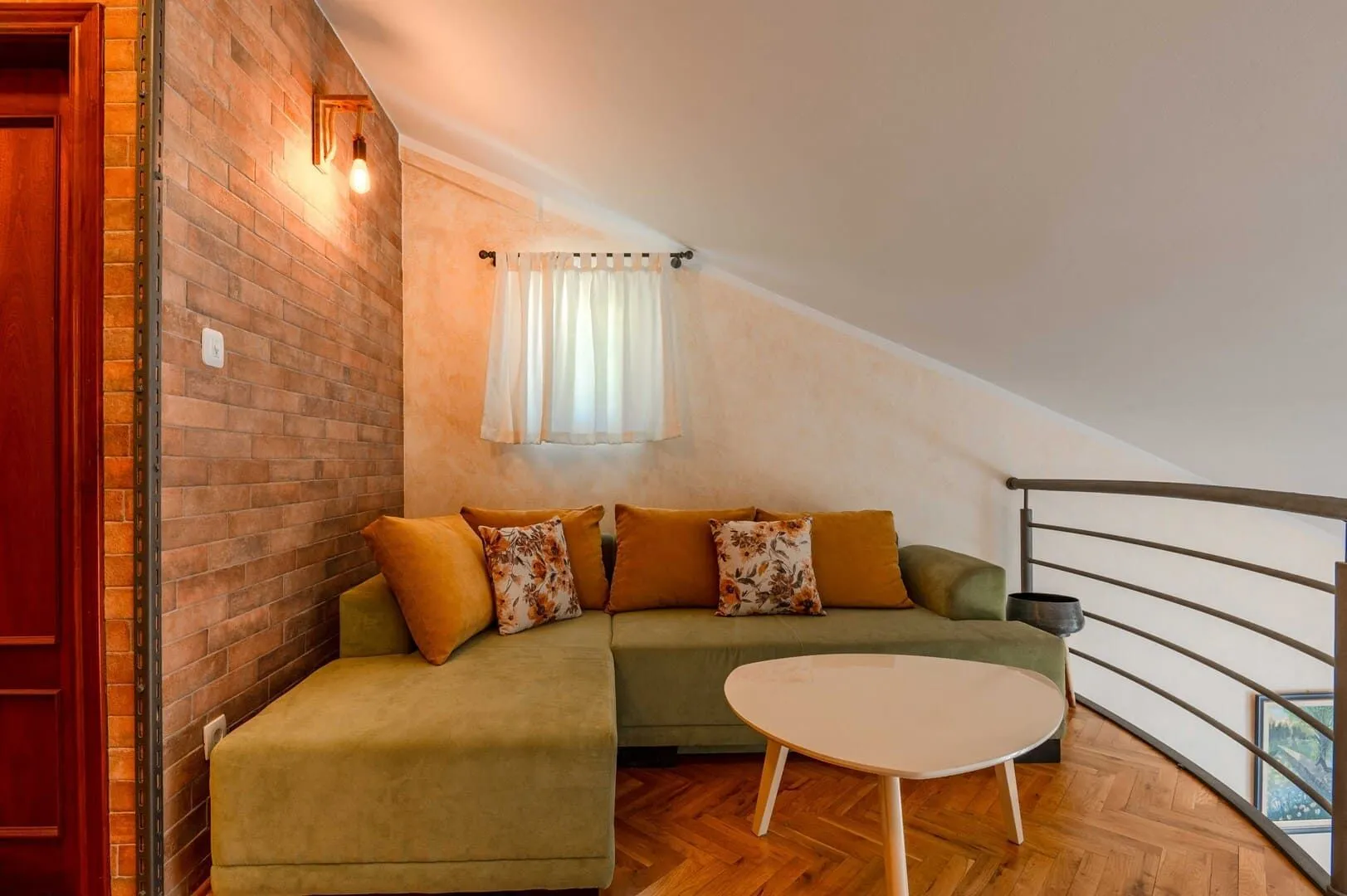 Sale, two bedroom apartment, 73m², Gospoština, Budva