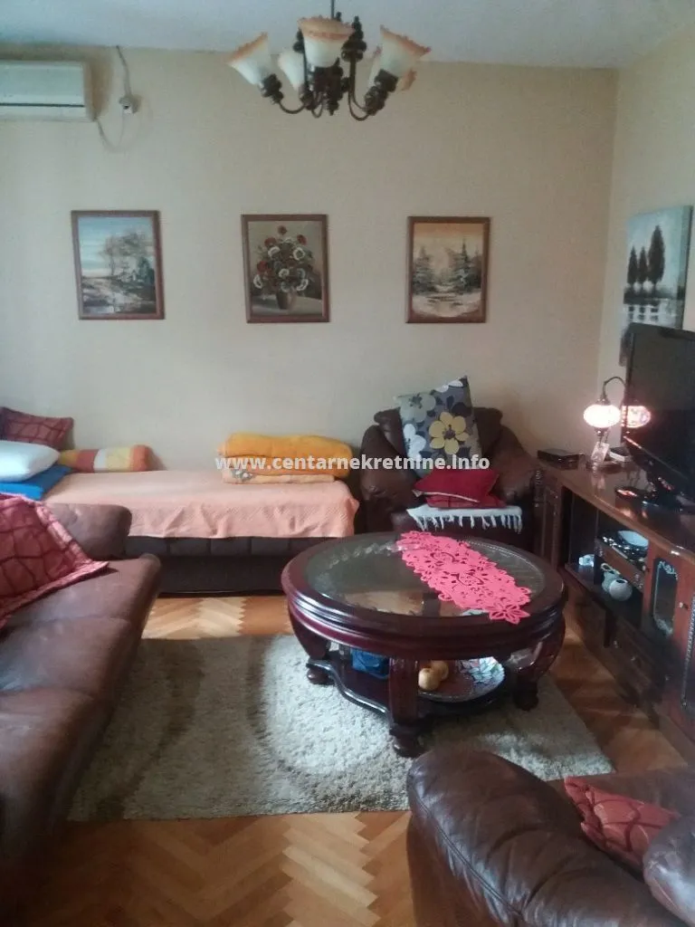 Prodaja, kuća, 119m², Dalmatinska ulica, Podgorica