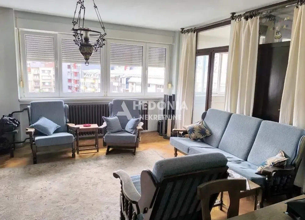 Prodaja, četvorosoban stan, 110m², Botanička Bašta, Palilula Sve Podlokacije