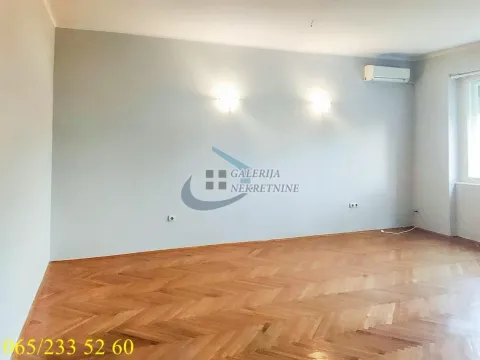 Rent, office space, 80m², Savski Venac, Beograd - image 12
