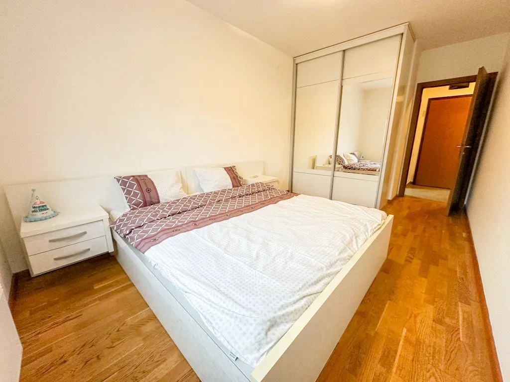 Rent, two bedroom apartment, 64m², City Kvart, Podgorica