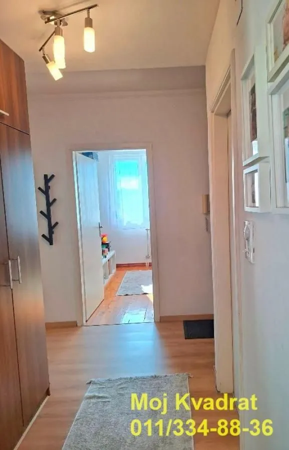 Sale, three bedroom apartment, 60m², Zvezdarska Šuma, Zvezdara Sve Podlokacije