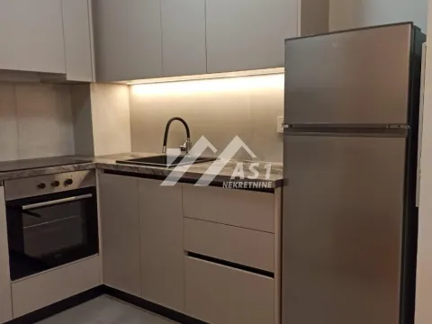 Izdavanje, jednosoban stan, 40m², Novo naselje, Novi Sad - image 3