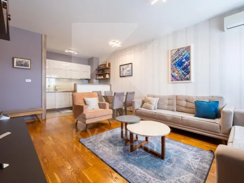 Sale, two bedroom apartment, 63m², City Kvart, Podgorica - image 2