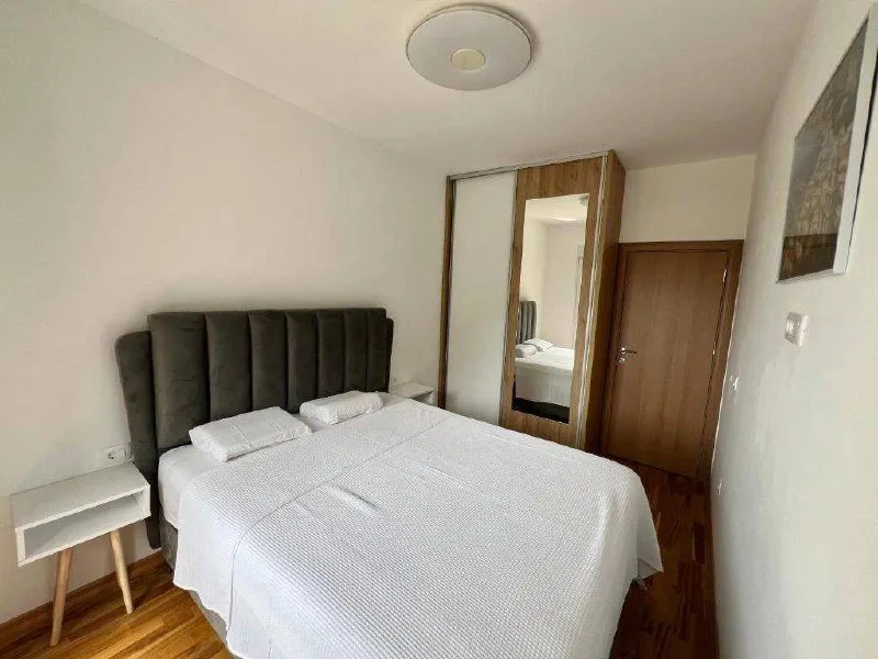 Rent, one bedroom apartment, 44m², Lazi, Budva