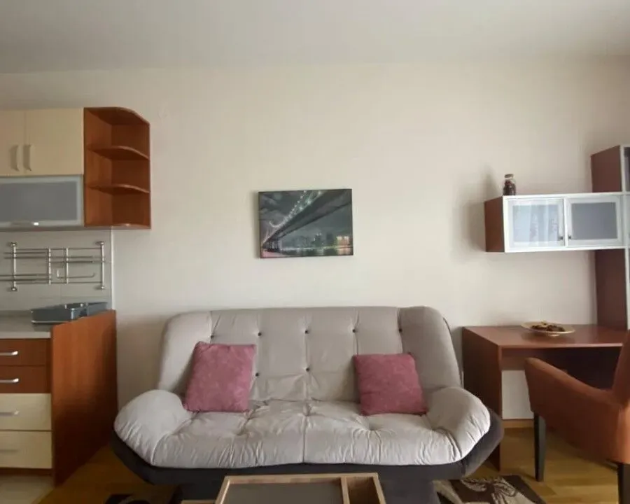 Rent, one bedroom apartment, 30m², City Kvart, Podgorica