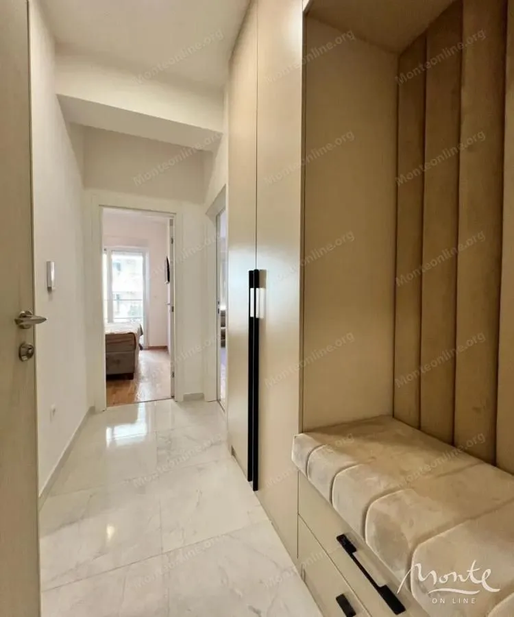 Prodaja, jednosoban stan, 45m², Zabjelo, Podgorica