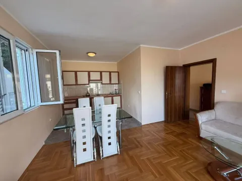 Sale, one bedroom apartment, 56m², Bečići, Budva - image 7