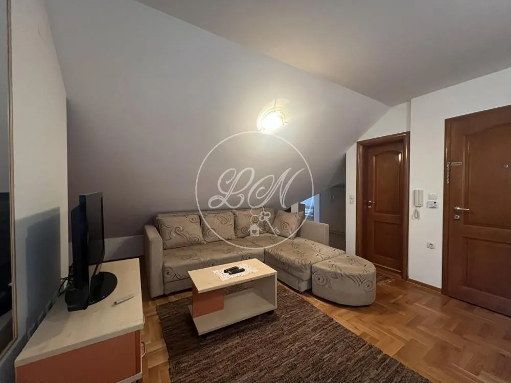 Prodaja, jednosoban stan, 28m², Centar, Zlatibor