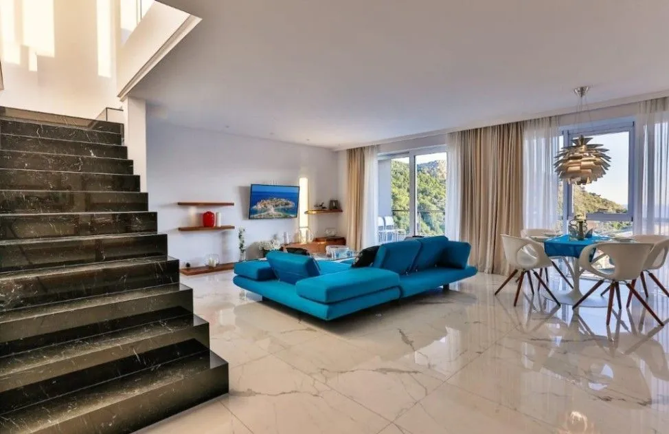 Sale, three bedroom apartment, 149m², Rafailovići, Budva