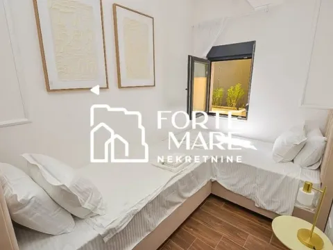 Prodaja, dvosoban stan, 57m², Njivice, Herceg Novi - image 8