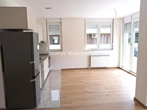 Sale, apartment, 129m², Adamovićevo Naselje, Novi Sad Sve Podlokacije - image 4