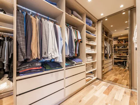 Sale, three bedroom apartment, 200m², Podgorica, Crna Gora - image 23