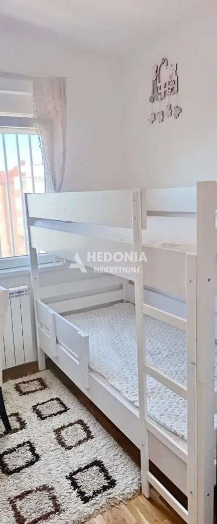 Prodaja, dvosoban stan, 49m², Zvezdara Sve Podlokacije, Beograd