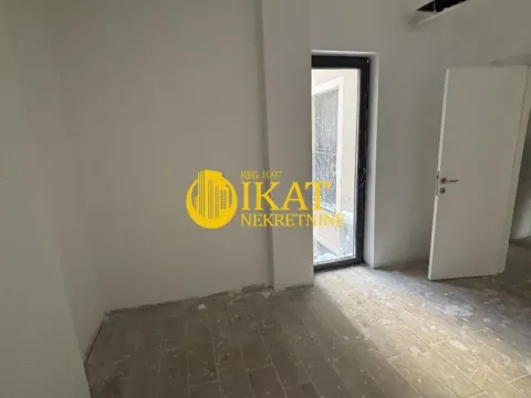 Prodaja, trosoban stan, 98m², Alibunar, Srbija - image 9