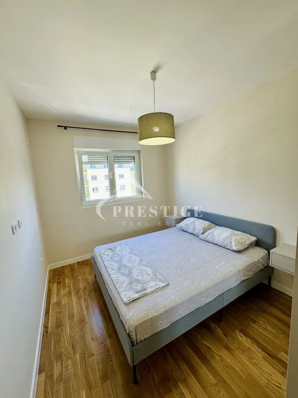 Rent, one bedroom apartment, 40m², Pobrežje, Podgorica
