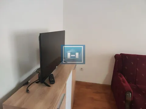 Izdavanje, garsonjera, 30m², Centar, Jagodina - image 11
