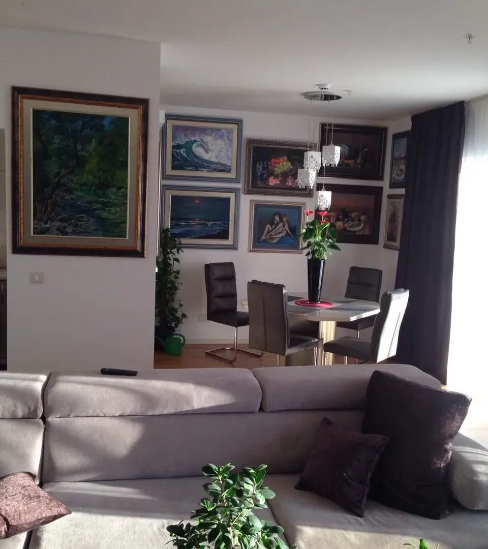 Prodaja, stan, 86m², Bečići, Budva