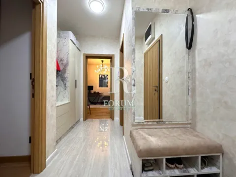 Rent, two bedroom apartment, 71m², New City, Podgorica - image 9