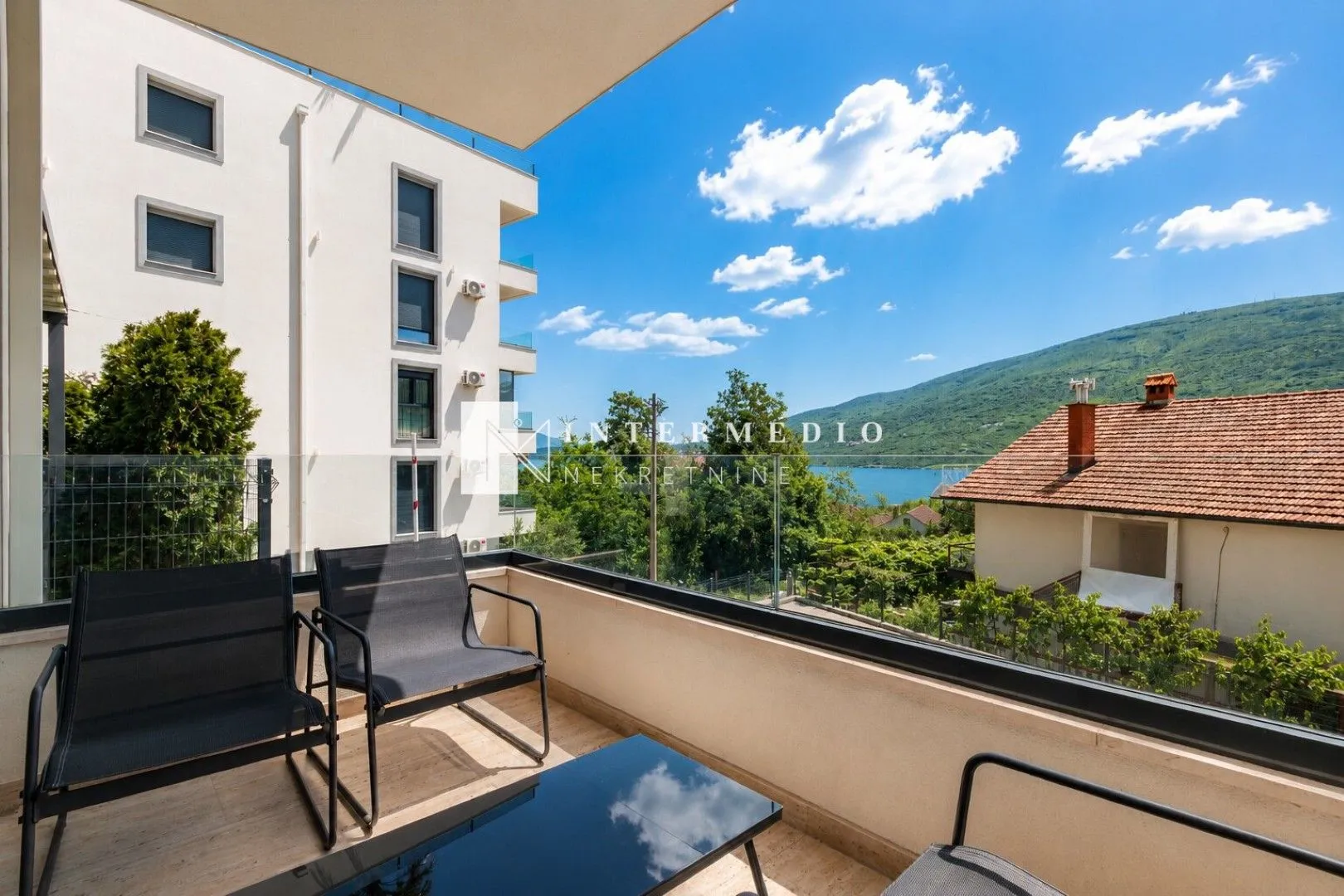 Prodaja, jednosoban stan, 39m², Đenovići, Herceg Novi
