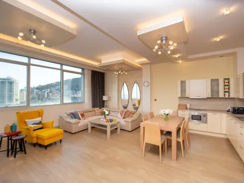 Izdavanje, dvosoban stan, 109m², Budva, Crna Gora - image 21