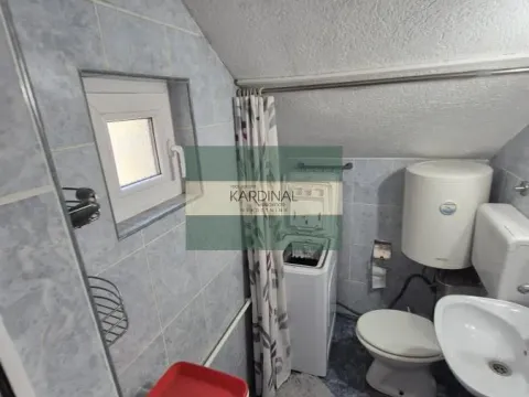 Prodaja, kuća, 181m², Kajsijar, Jagodina - image 24