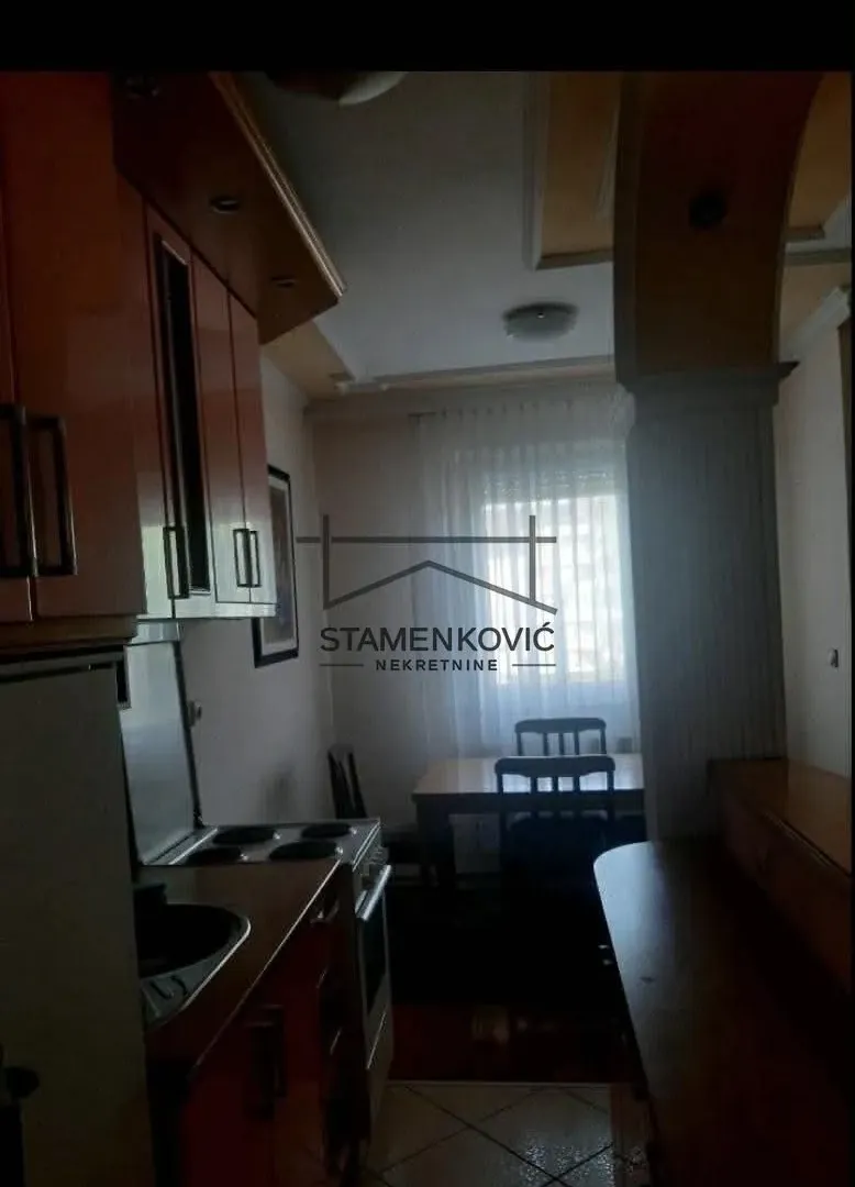 Izdavanje, jednosoban stan, 49m², Grbavica, Novi Sad Sve Podlokacije