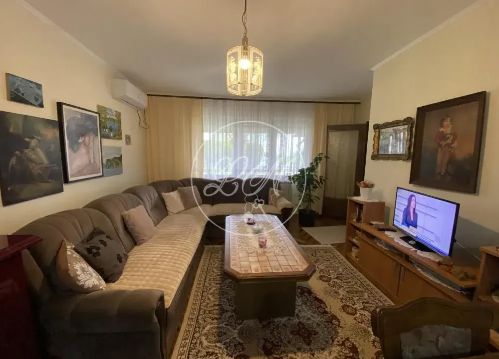 Sale, house, 210m², Stari Banovci, Stara Pazova